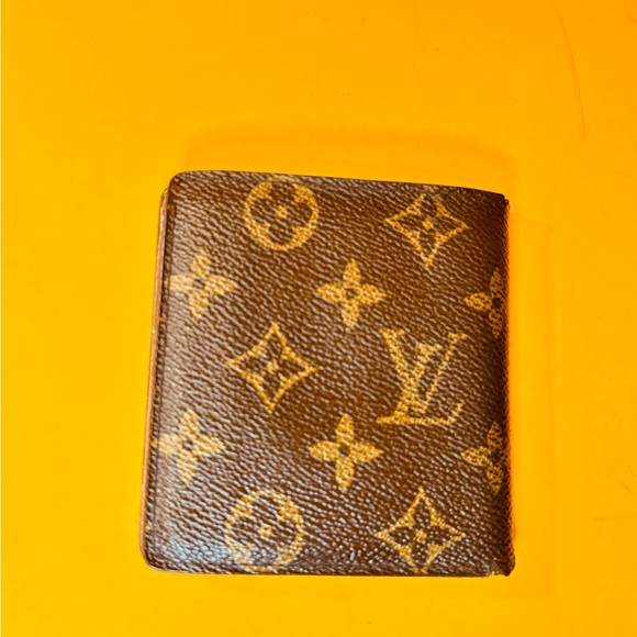 Louis Vuitton Other - Louis Vuitton Brown and Gold Monogram Card Holder pocket organizer